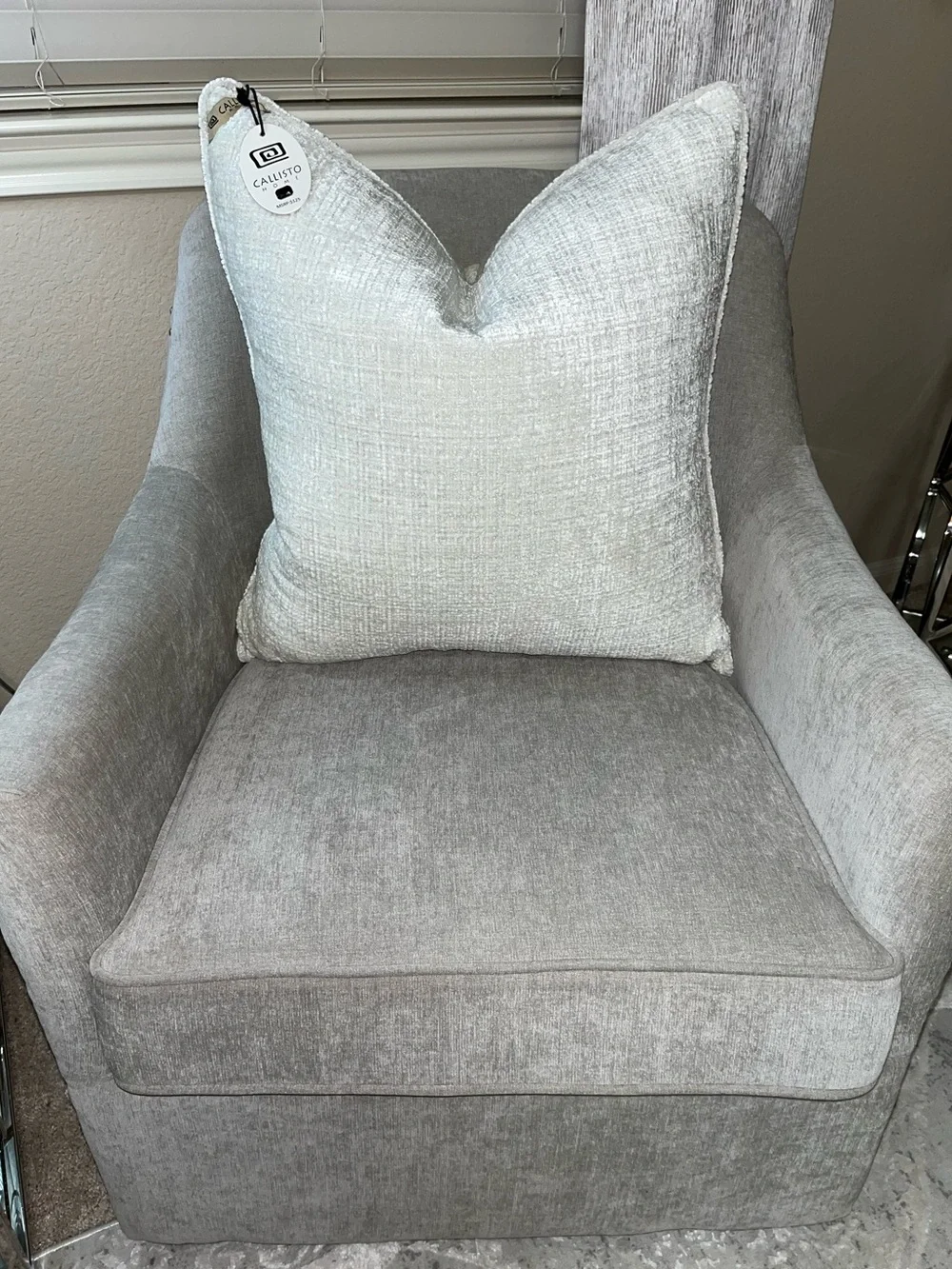 1-NWT CALLISTO HOME WEAVE DESIGN VELVET LUXURY DECORATIVE PILLOW (T10274F11)